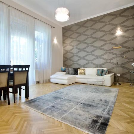 Premium Apartment By Hi5 - Lendvay Palace Budapest Exterior foto